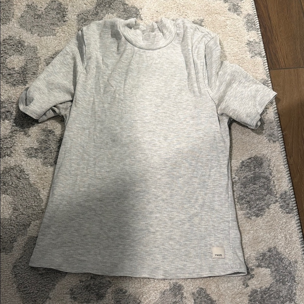 Gray Vuori t-shirt
